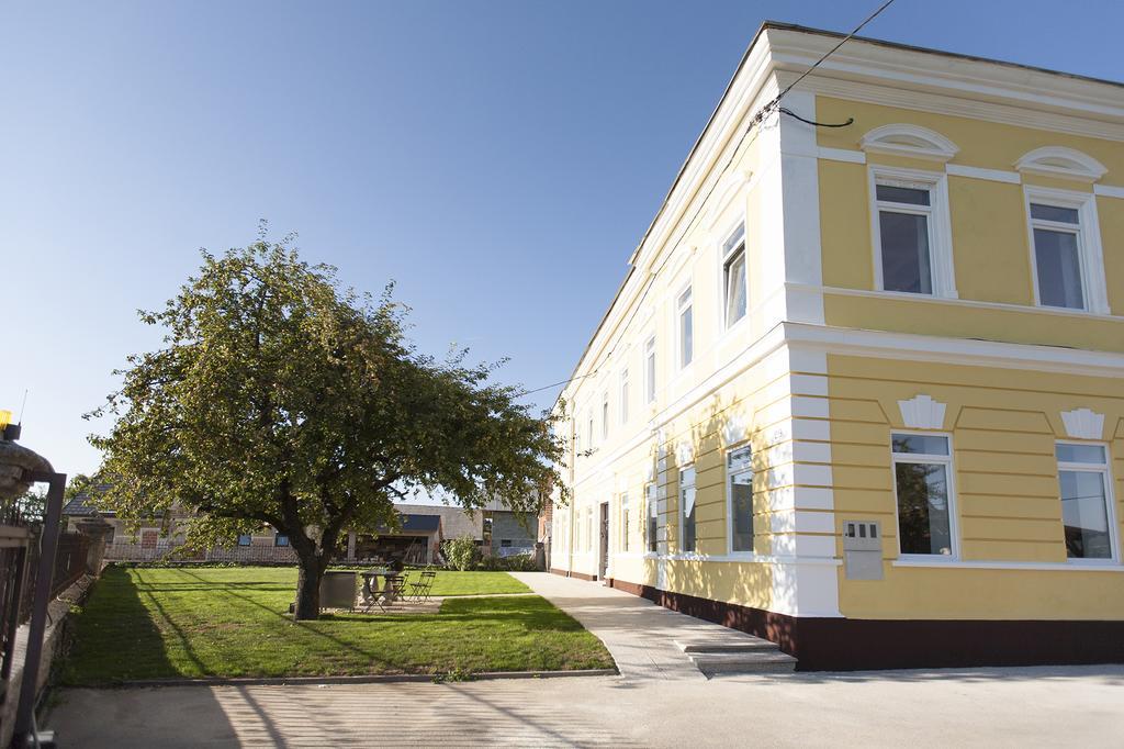 Old School Villa Nova Vas  외부 사진