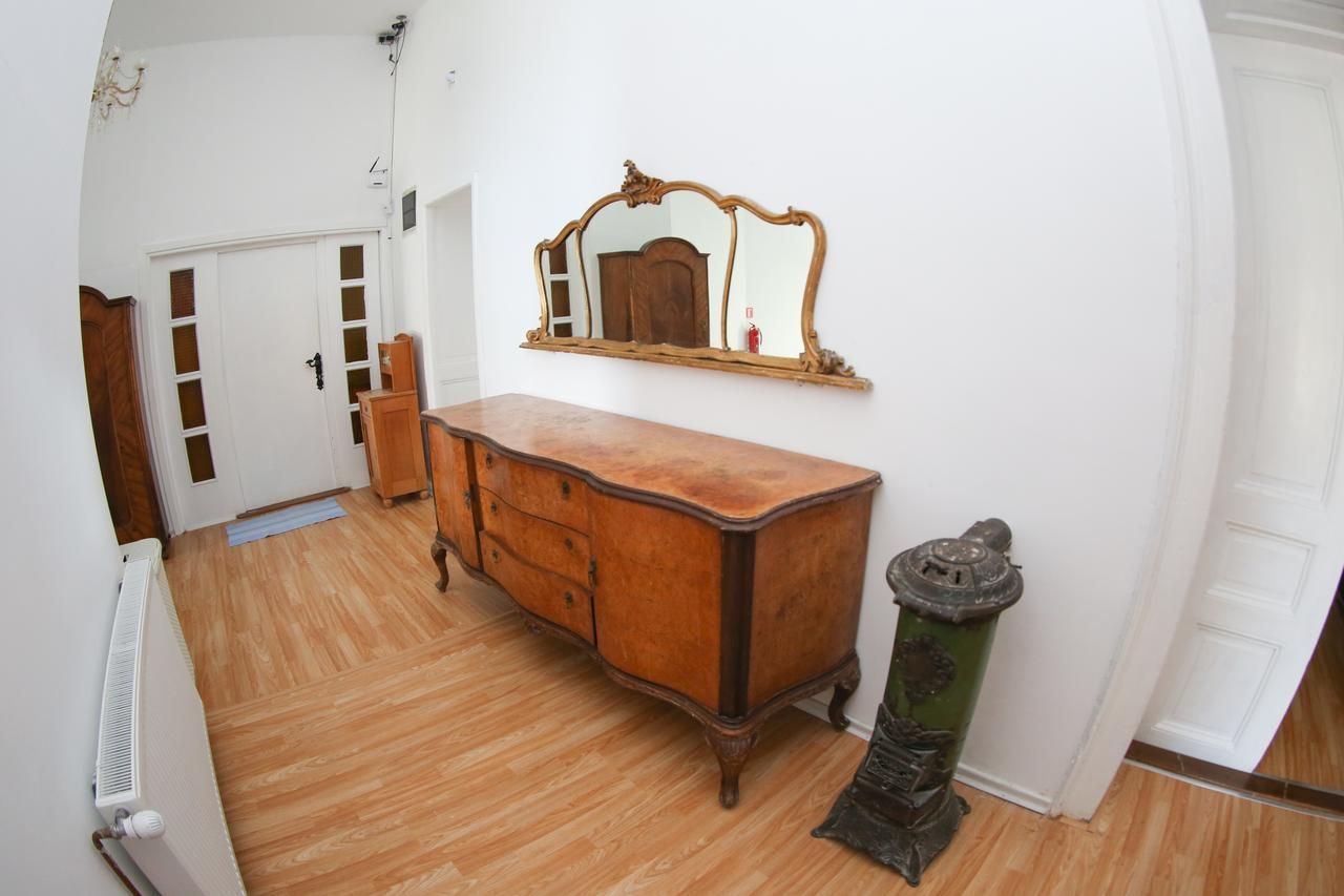 Old School Villa Nova Vas  외부 사진